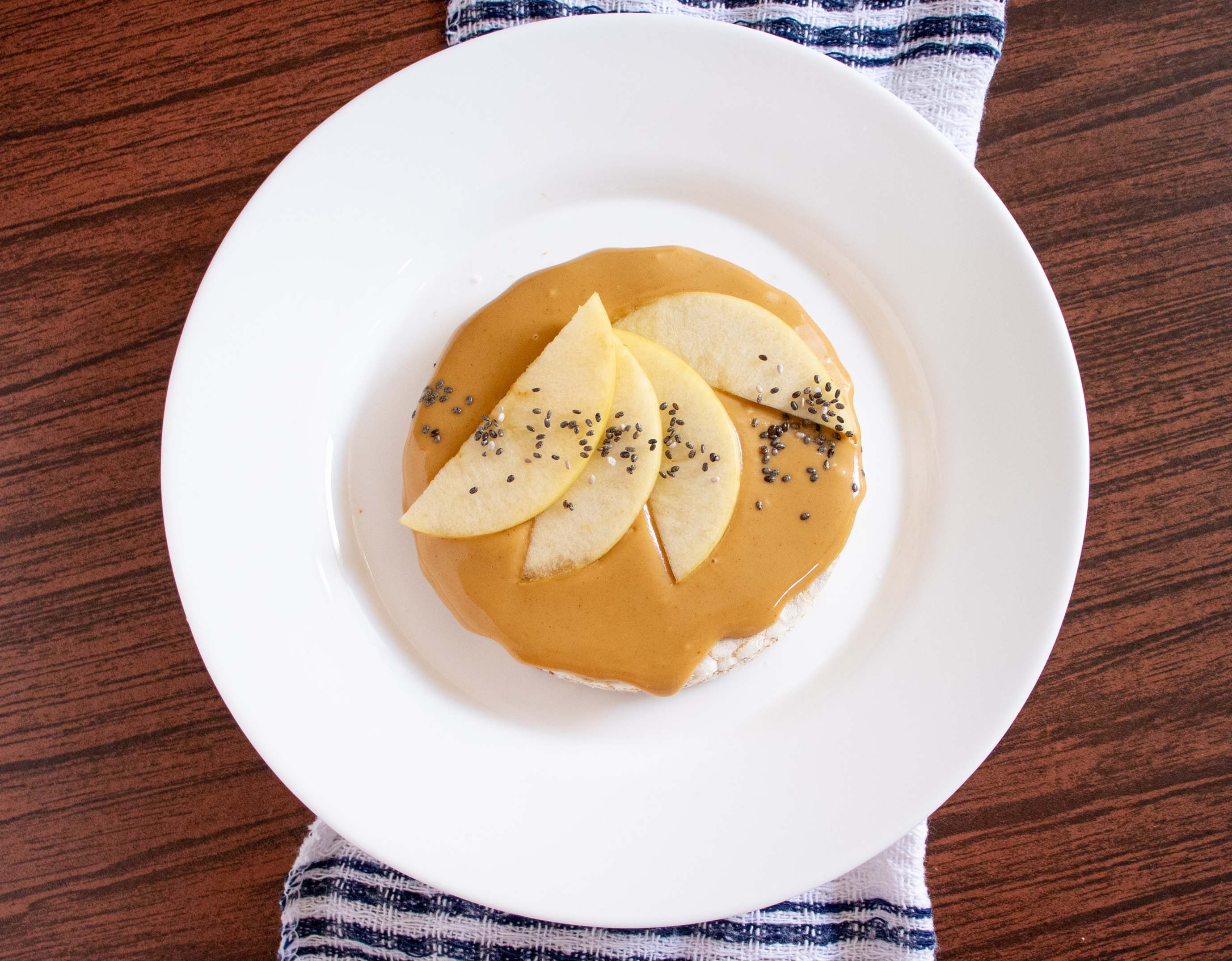 Manzana con mantequilla de maní