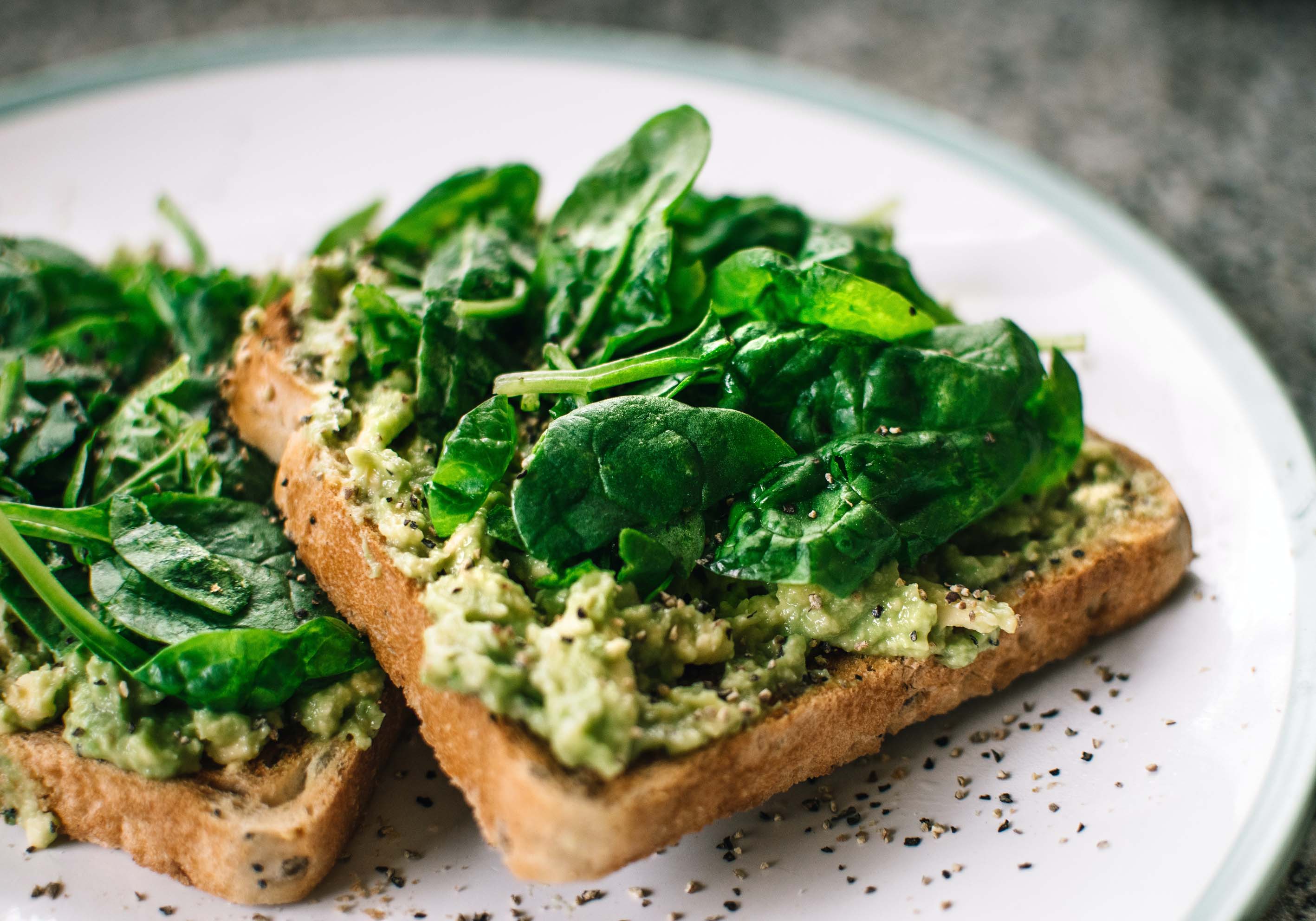 ¿Qué es una dieta baja en carbohidratos?
